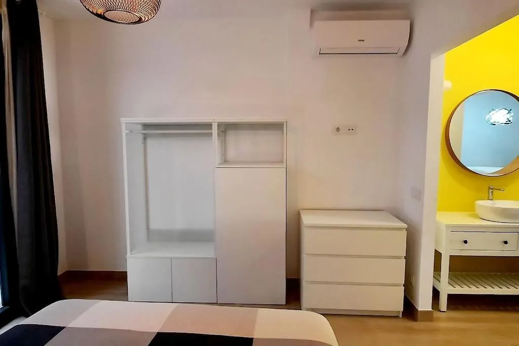 Appartamento Acogedor Apartamento Con Entrada Independiente Barcellona Spagna