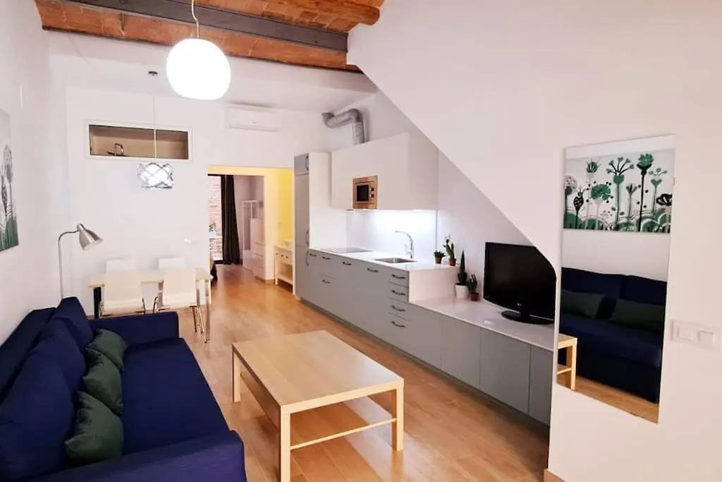 Acogedor Apartamento Con Entrada Independiente Barcellona