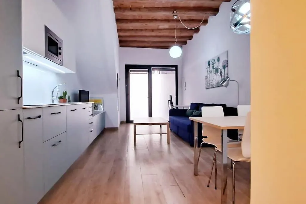 ברצלונה Acogedor Apartamento Con Entrada Independiente ספרד